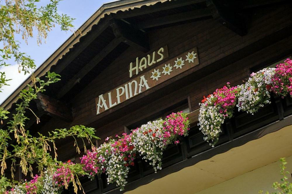 Haus Alpina Apartment Haeselgehr Exterior photo
